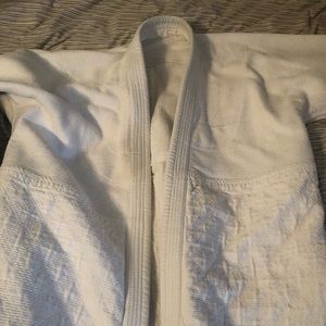 Judo top Jiu-Jitsu